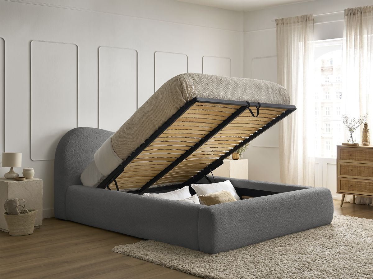 Orlane — lit coffre tissu bouclette